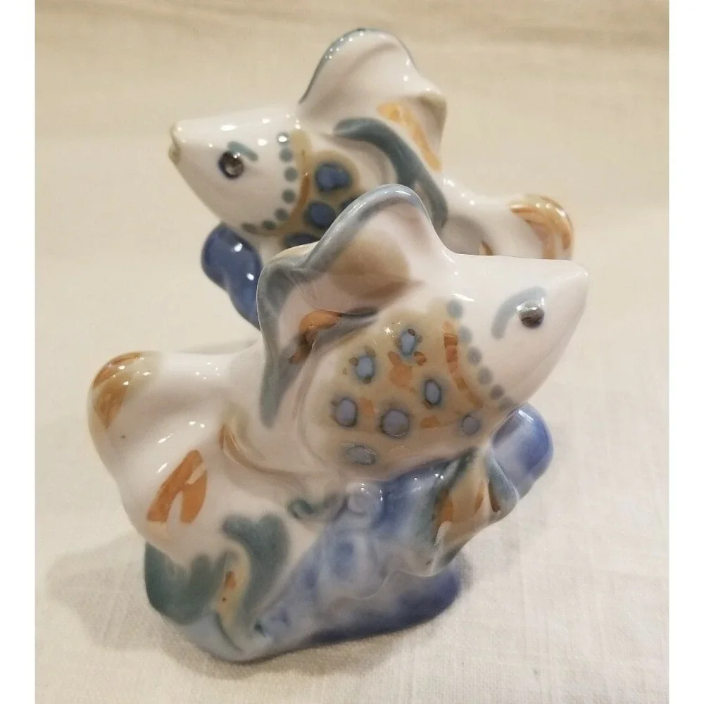 Pair‎ Of 2 Vintage Koi Fish Figurines Marked. 3.75